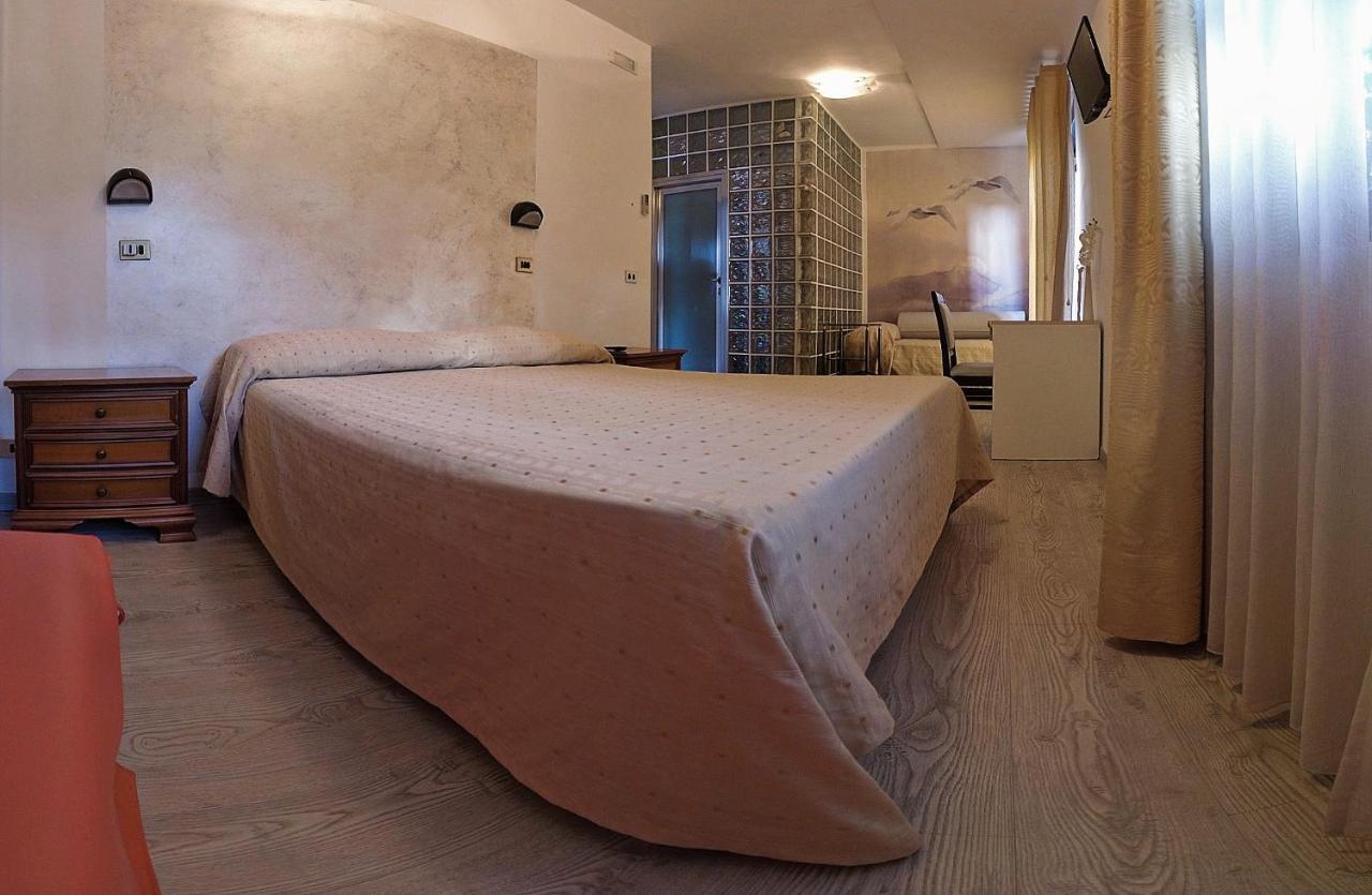 Ristorante Albergo Gerardo Di Masi Caposele Kültér fotó
