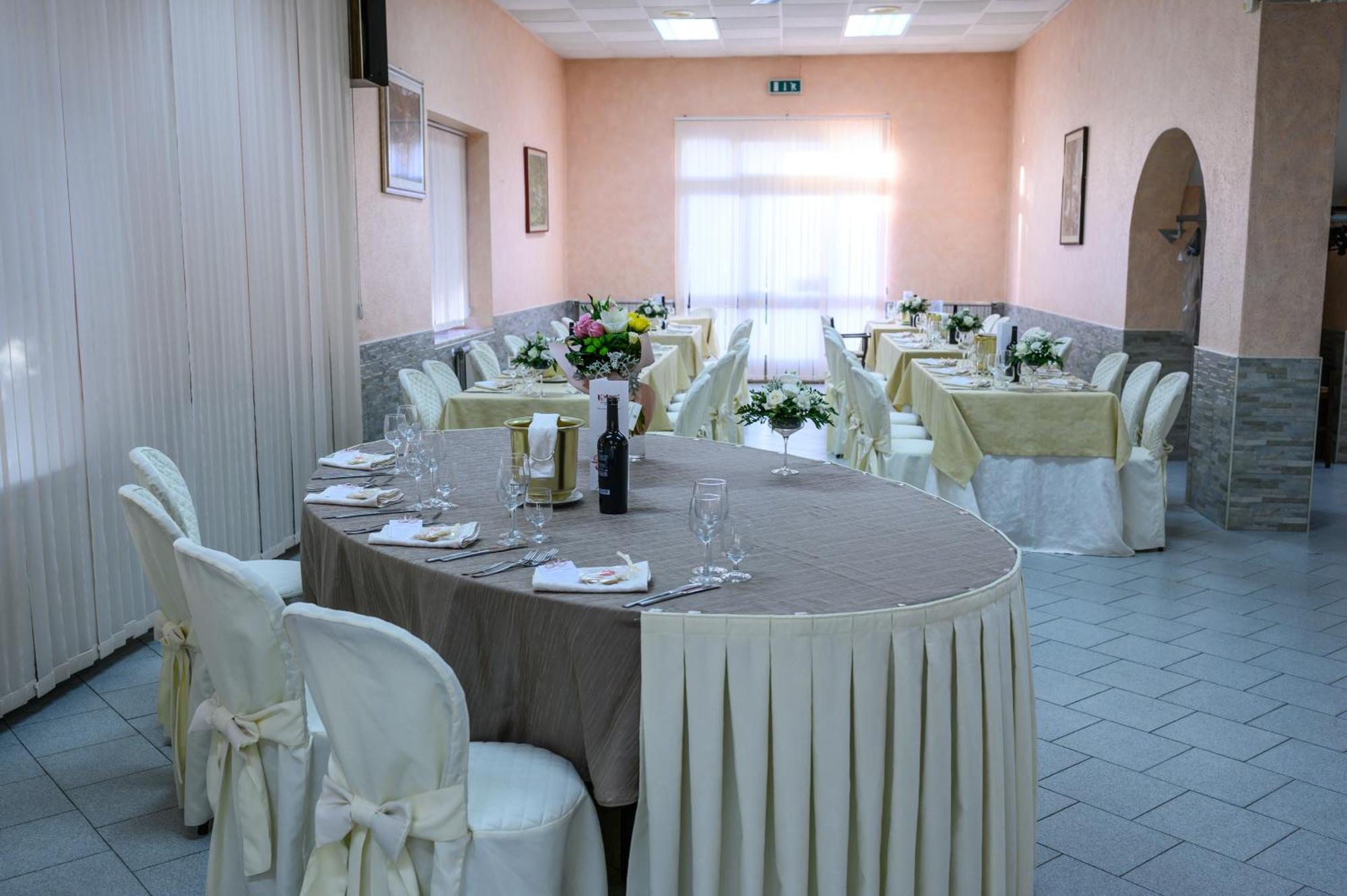 Ristorante Albergo Gerardo Di Masi Caposele Kültér fotó